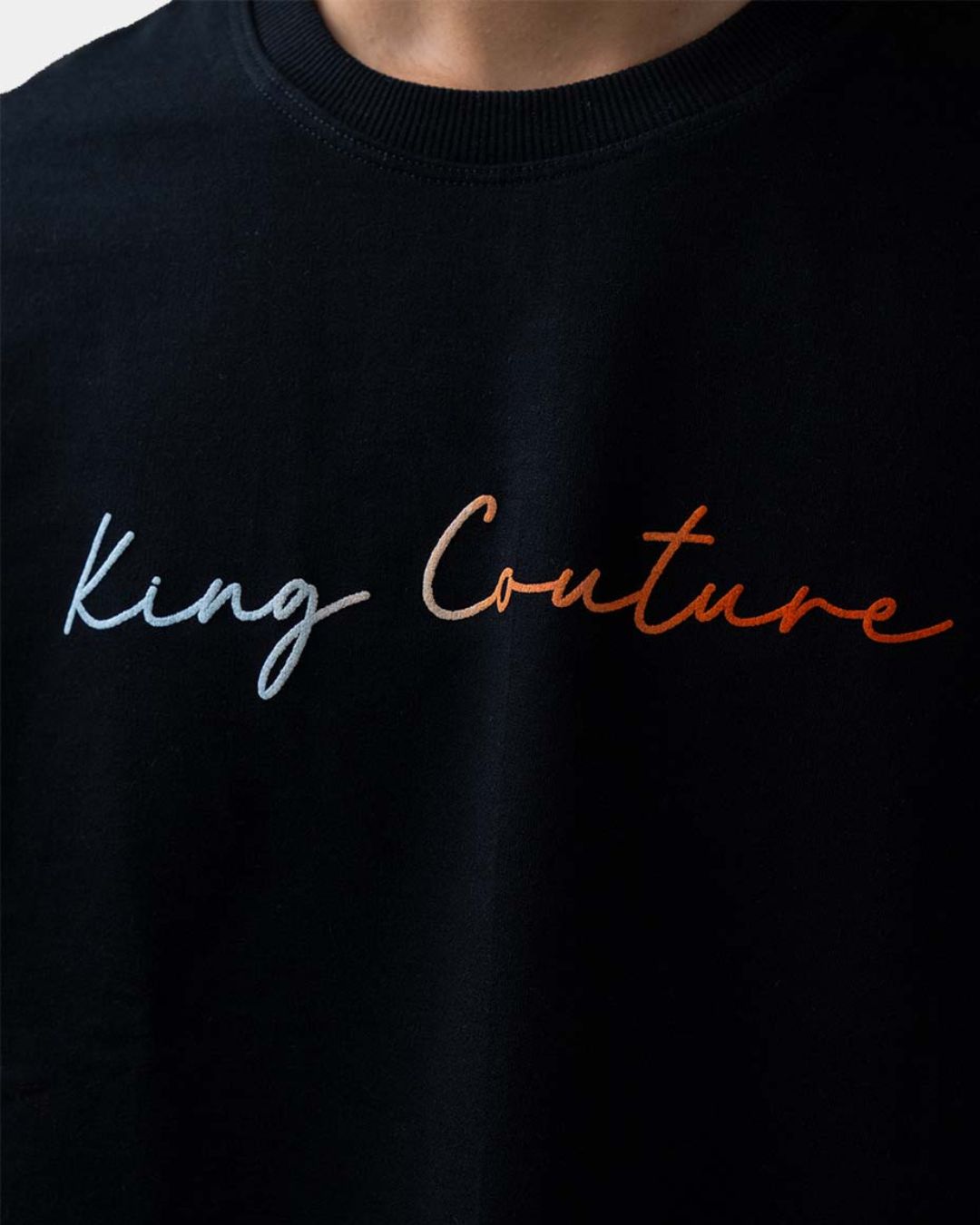 CLASSIC CALLIGRAPHY TEE