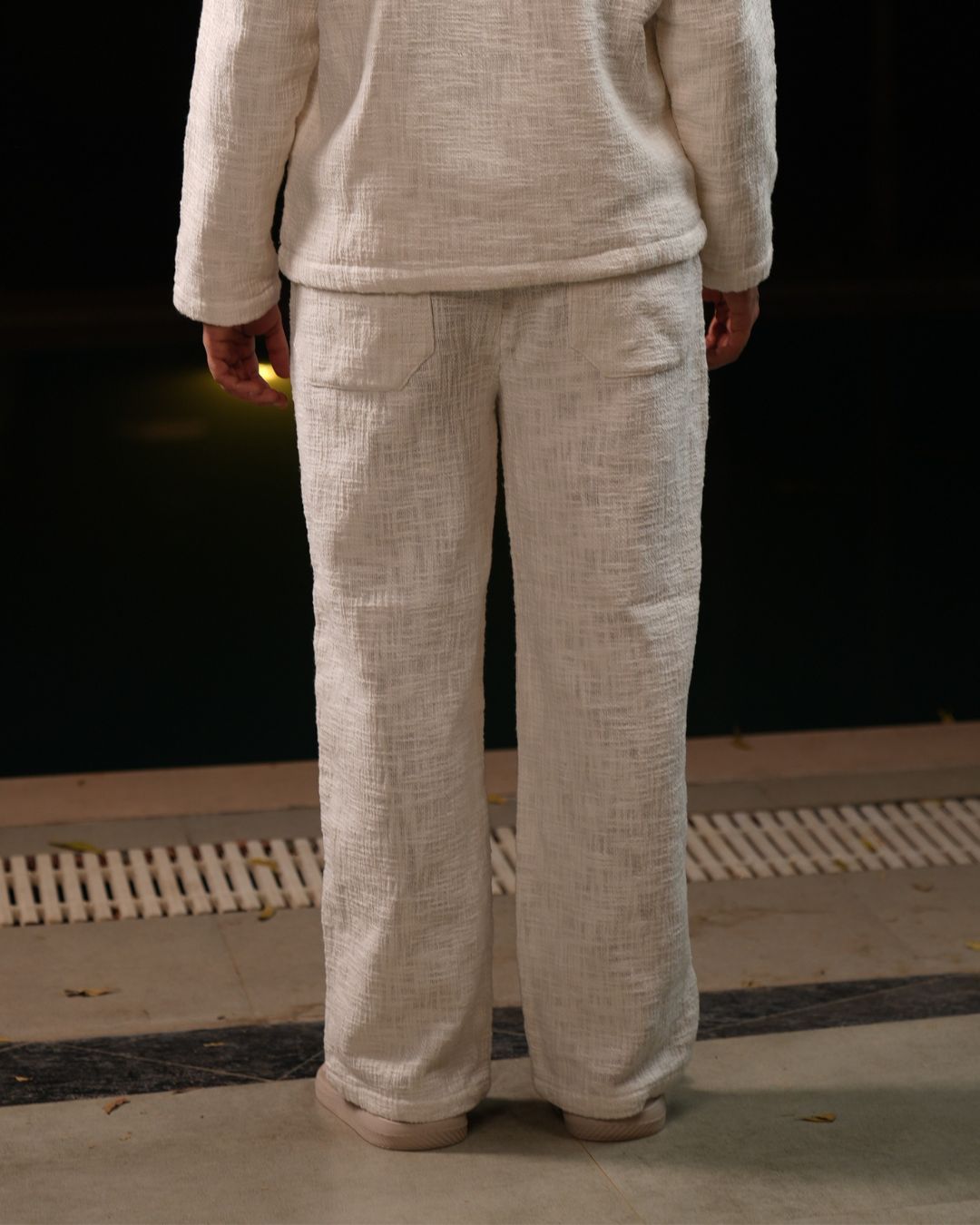 TEXTURED PANT