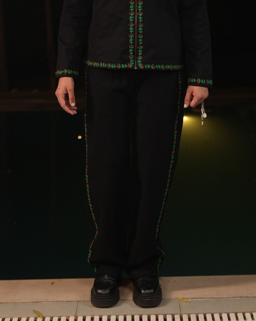 NEO STATEMENT PANT