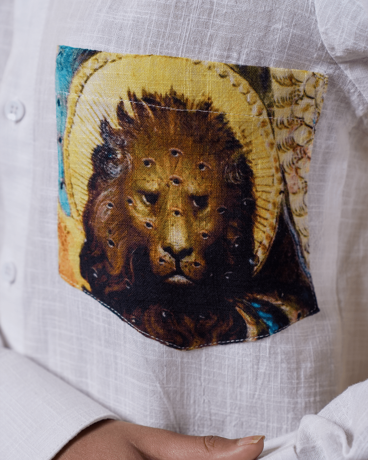 THE SUN LION SHIRT
