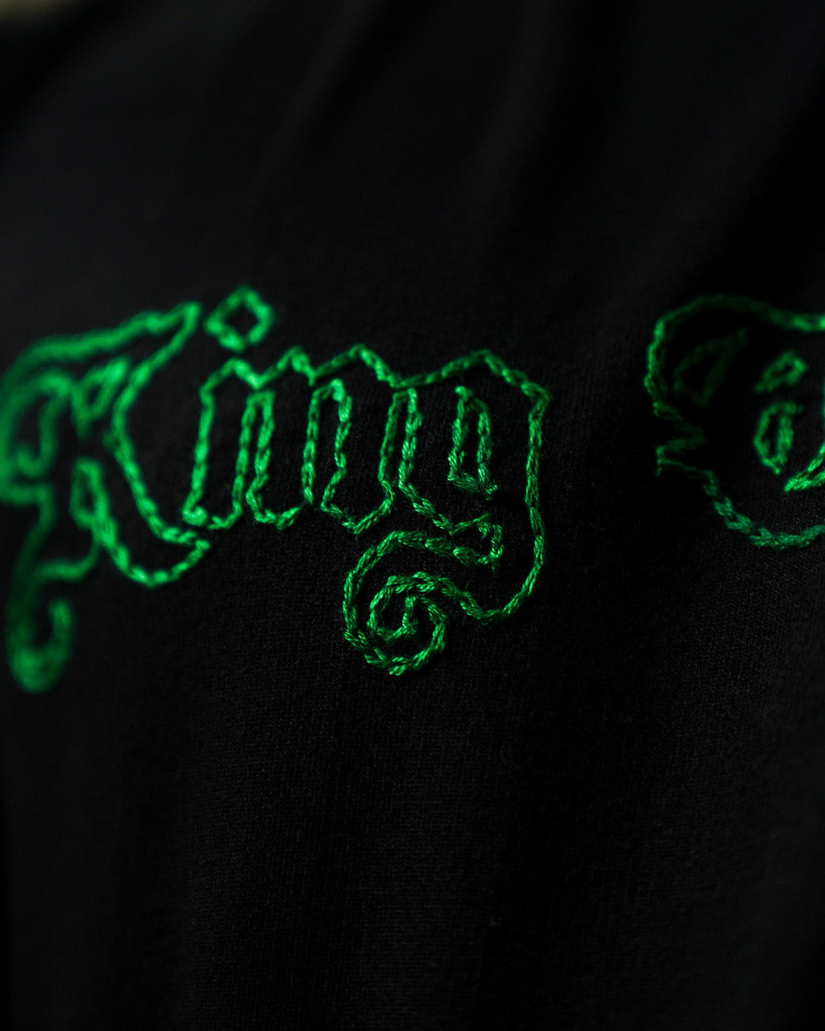 LOGO TEE