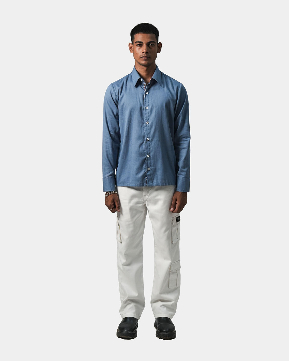 BLUE ESSENTIAL SHIRT