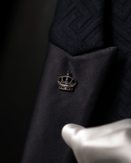 CROWN SOVEREIGN PIN