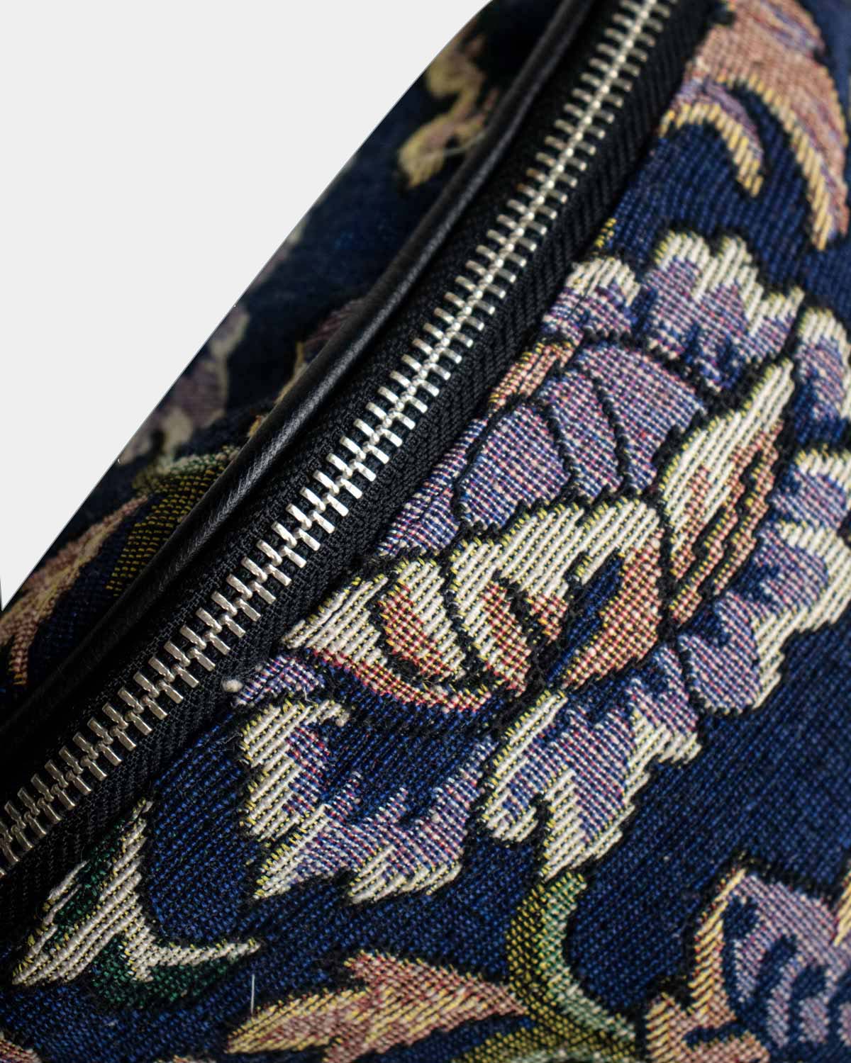 COBALT BLUE WAIST BAG