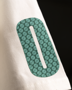 SIGNATURE ARCH TEE